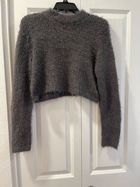 Wild Fable Fuzzy Cropped Crew Sweater - Gray